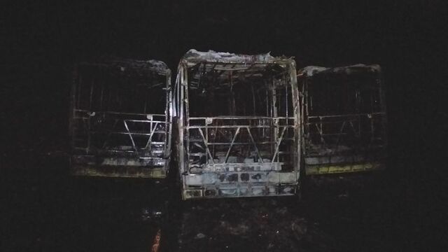 Tekirdağ'da 3 otobüs alev alev yandı