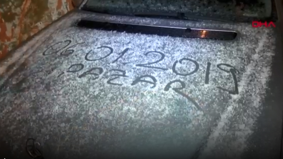 İstanbul'da beklenen kar geldi!