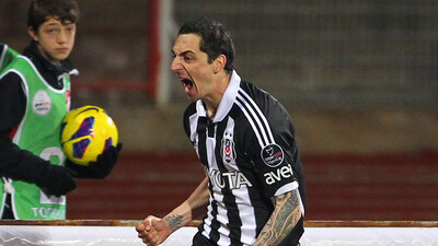 Eski Beşiktaşlı futbolu bıraktı