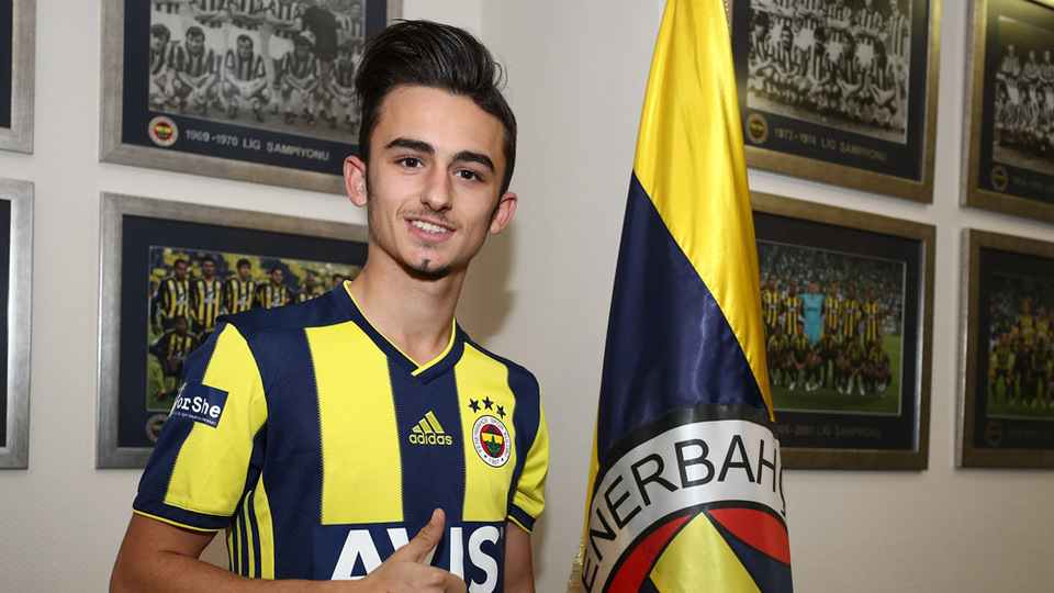 Fenerbahçe'de Kudret Oben'e profesyonel sözleşme