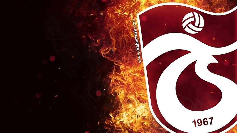 Trabzonspor'da Onur Kıvrak'la yollar ayrıldı!