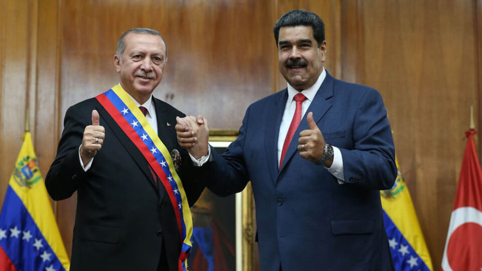 Cumhurbaşkanı Erdoğan, Maduro ile telefonda görüştü