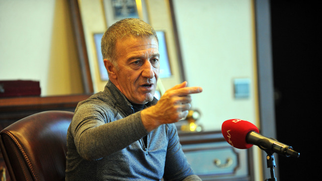 "3 transfer düşünüyoruz"