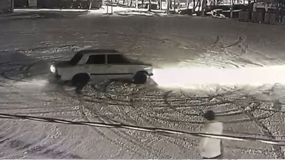 15 bin TL ceza, 2 ay trafikten men... Jandarma kameradan tespit etti