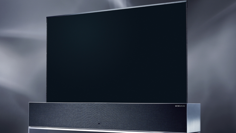 Katlanabilir ekranla televizyon sıfırlandı!