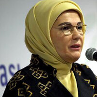 Emine Erdoğan'dan ücretli poşet açıklaması