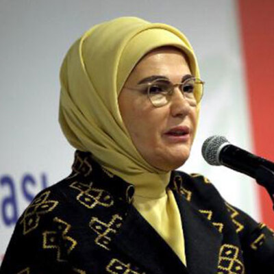 Emine Erdoğan'dan ücretli poşet açıklaması