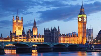 1 trilyon dolar 'ada'yı terketti!