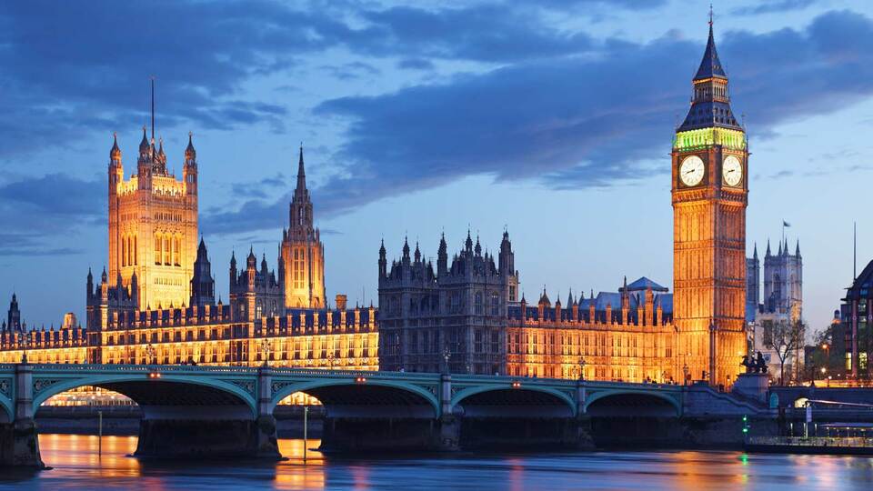 1 trilyon dolar 'ada'yı terketti!