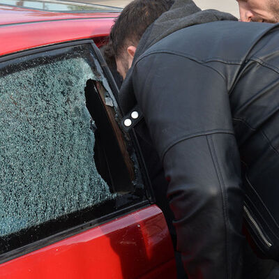 Otomobilinde görünce büyük şok yaşadı!