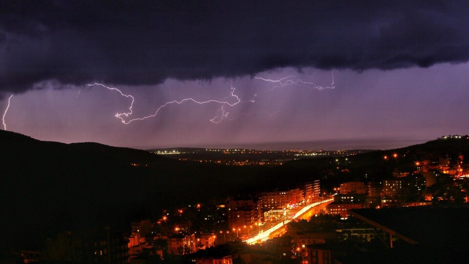 Dikkat! Kar gidiyor, sağanak ve fırtına geliyor!