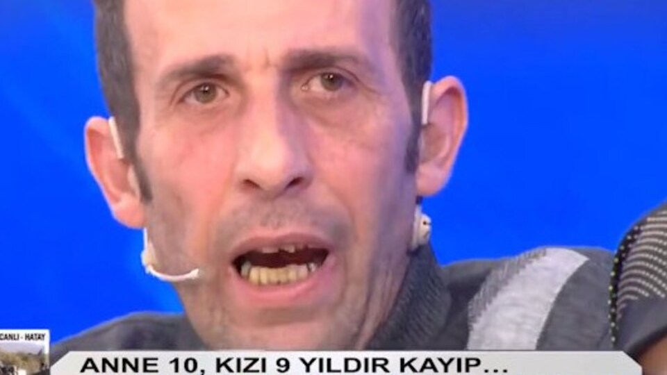 Tuncer Ustael kimdir?