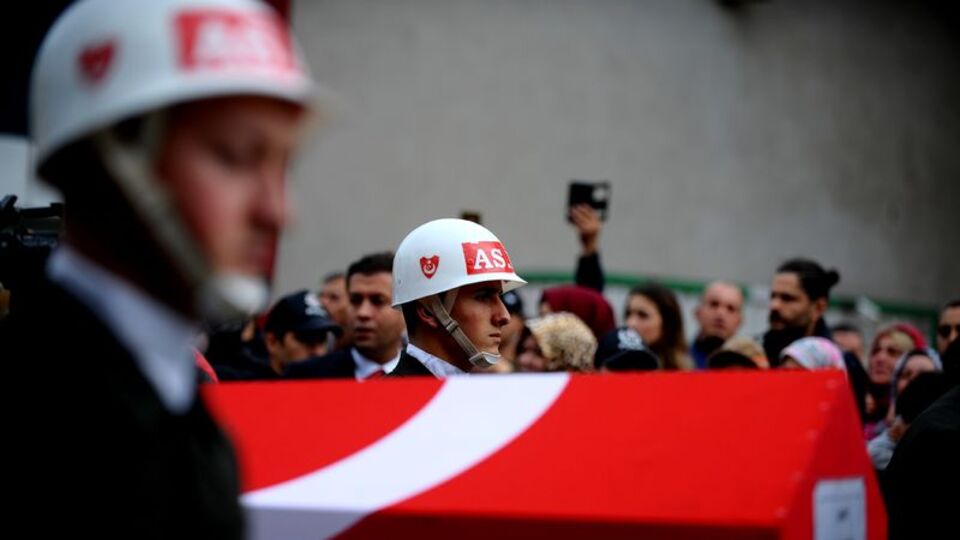 Askeri araca bombalı saldırıda karar!