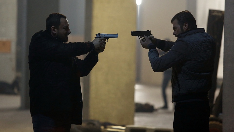 Kadir ve Veli'nin geçmişi tek bölümde ekrana geliyor!