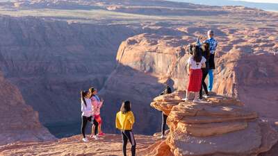 Hükümeti kapatıp parkları kapatmayınca bakın neler oluyor