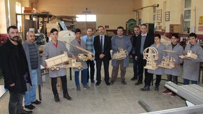Türkiye'nin ilk ekolojik oyuncak yapan lisesi