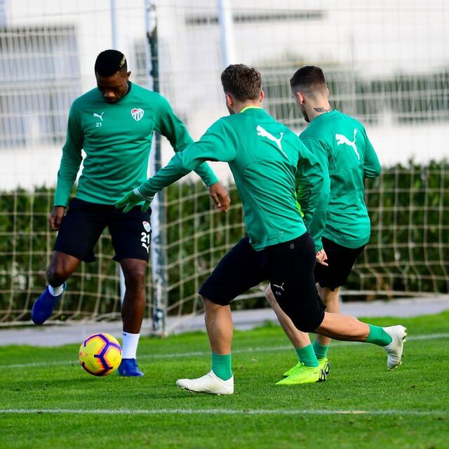 "Türk futbolu, taktiksel açıdan Avrupa'dan oldukça aşağıda"