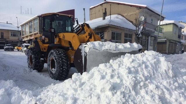 O ilçede öğrenciler 12 gündür kar tatili yapıyor