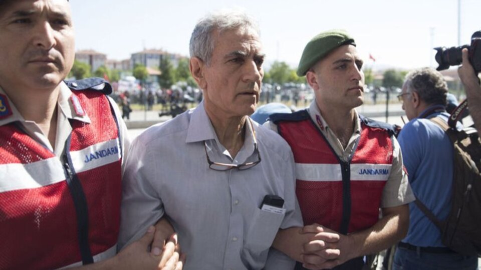 Darbe sanığı Akın Öztürk Ankara Adliyesi'nde