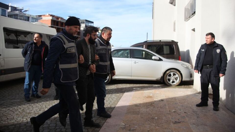 Şüpheliler yargıda gardiyanlar açıkta!