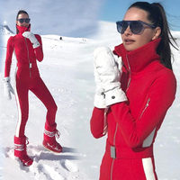 Yasemin Özilhan şıklıkta zirvede