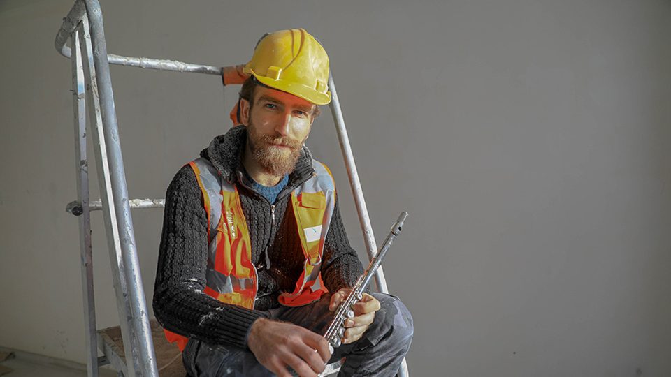 Yan flüt çalan inşaat işçisi konuştu