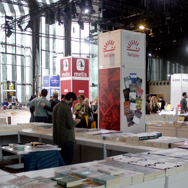 '1. Kitap Fuarı İstanbul' açıldı