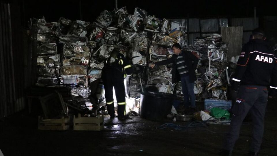 Kokuya tepki gösteren mahalleli burunları açık gezmedi!
