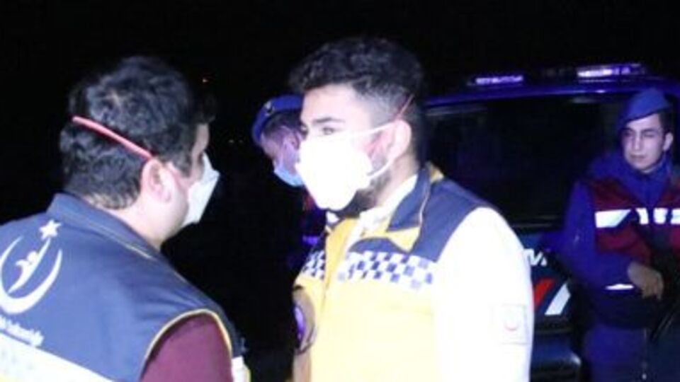 Fabrikadan yayılan gaz nedeniyle mahalle tahliye edildi