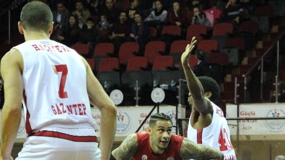 Gaziantep Basketbol, Galatasaray'ı devirdi