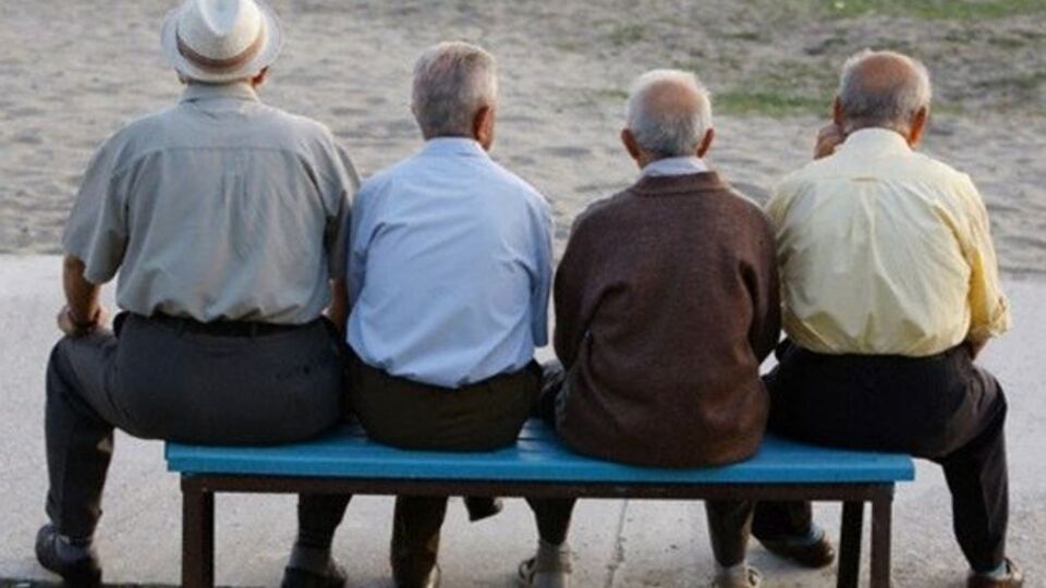 "Emeklilikte yaşa takılanlar" İzmir'de buluştu