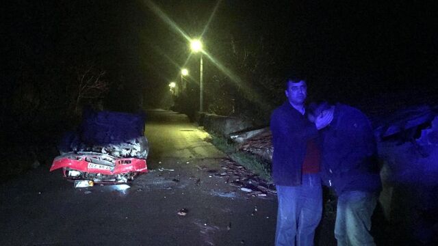 'Keşke ölseydim' diyerek ağlayan adamı bir de olay yerine gelen karısı azarladı!