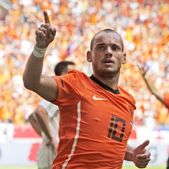 Wesley Sneijder yol ayrımında