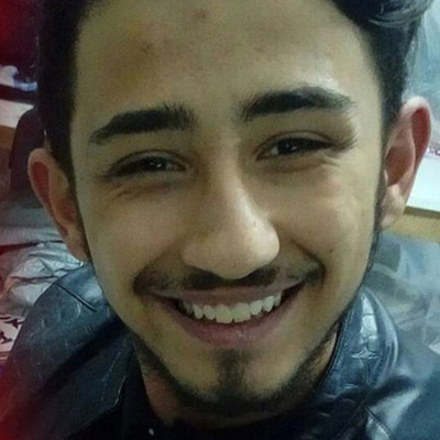 Çocukluk arkadaşını kalbinden bıçakladı