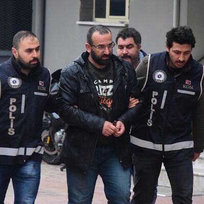 FETÖ'den gözaltına alınan çiğ köfte zinciri sahibi tutuklandı