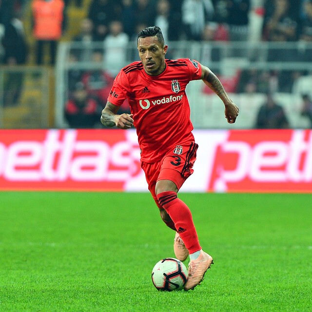 Beşiktaş'ta 2. ayrılık yolda!
