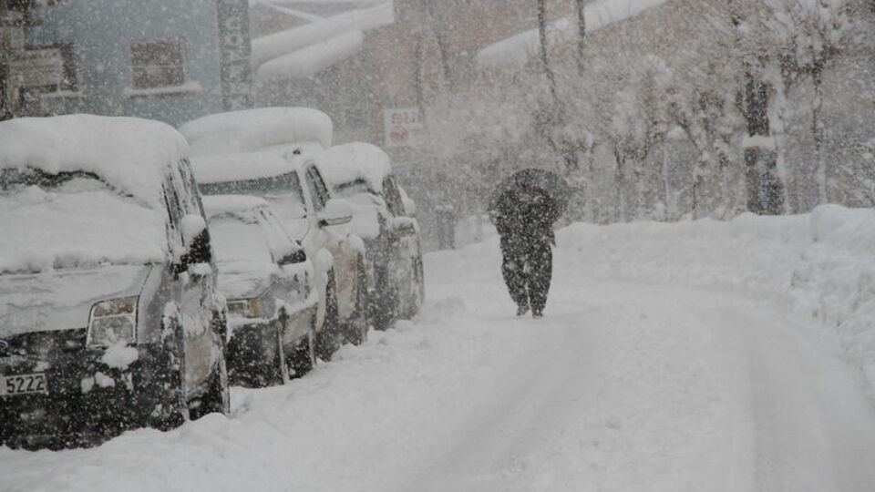 Meteoroloji'den kar ve fırtına uyarısı