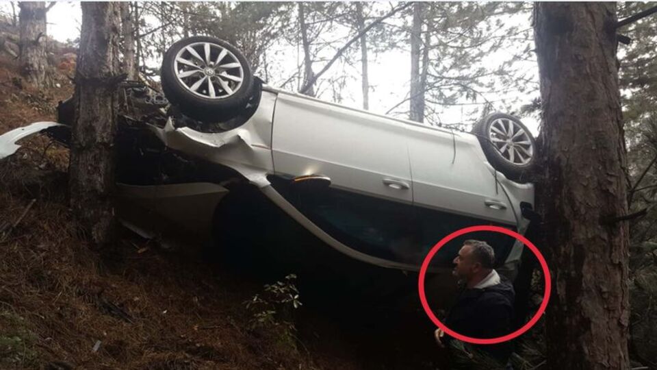 Yok böyle bir kaza! Köpeğe çarpmamak için 50 metrelik şarampole uçtu!