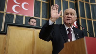 Bahçeli'den Trump'a: Elinden geleni ardına koyma