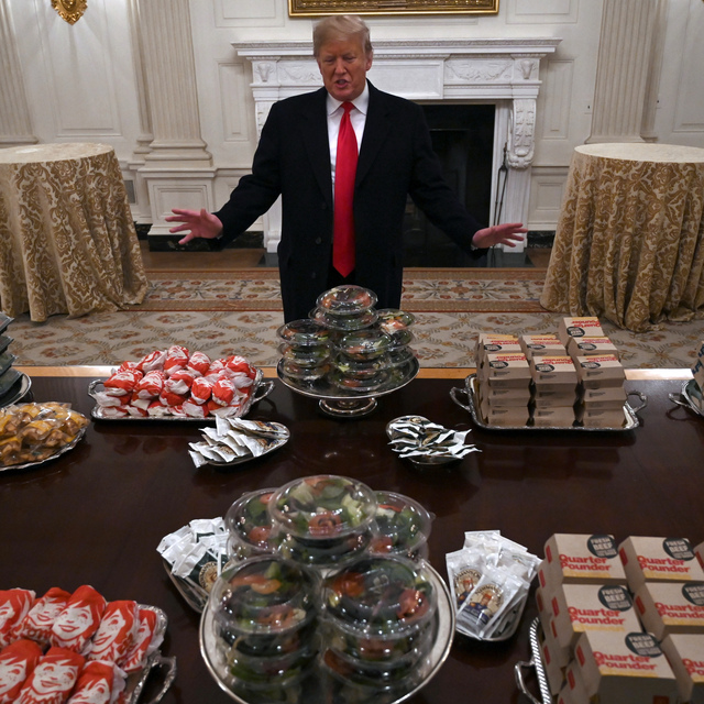 Beyaz Saray'da mecburi 'fast-food ziyafeti'