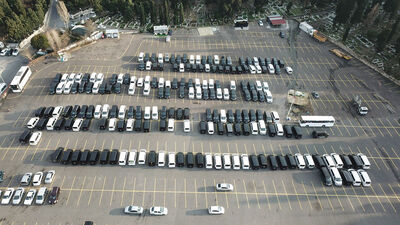İstanbul'da otoparklar Uber araçlarıyla doldu