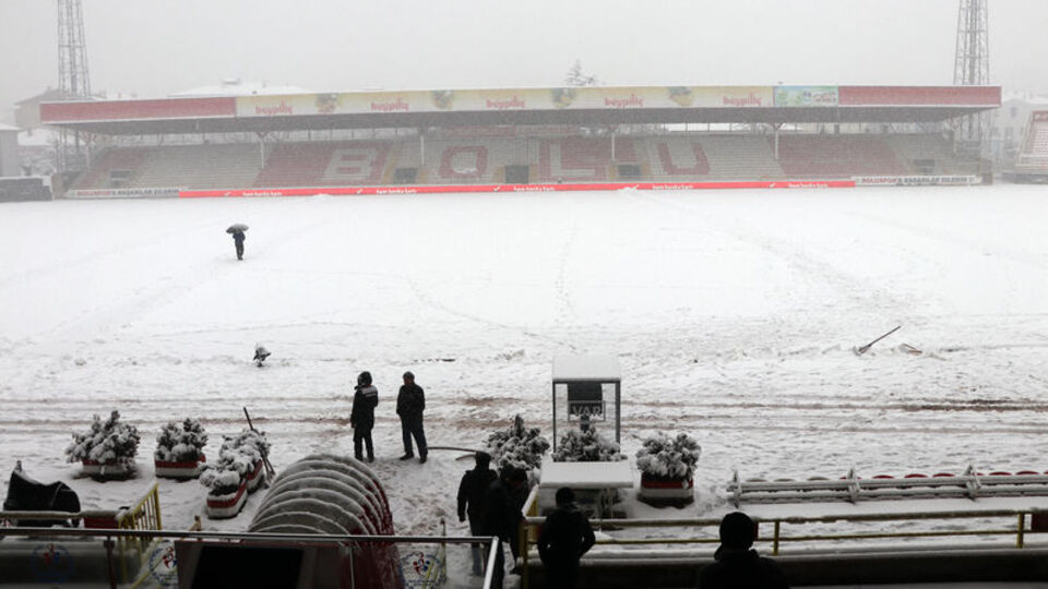 Boluspor - Galatasaray maçı ertelendi