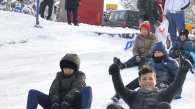 Bugün okullar tatil mi?