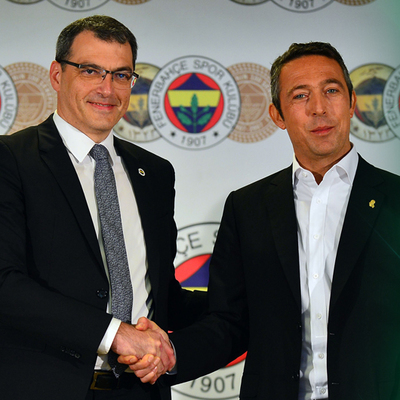 Fenerbahçe'de transferler neden gecikti?