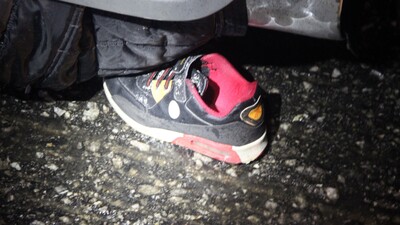 Buzlanan yolda feci kaza!