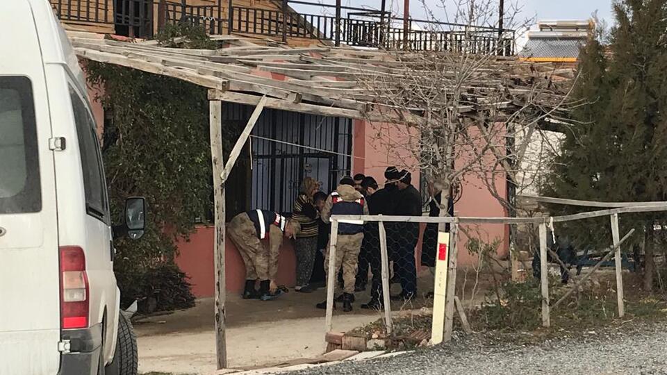 Malatya'da anne kız soba gazından zehirlenerek öldü