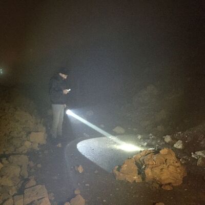 Toprak kaydı, 30 metrelik istinat duvarı çöktü!