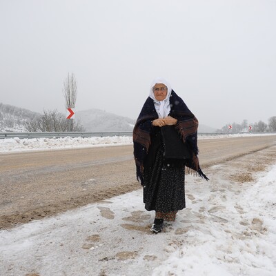 85 yaşındaki Şahizar Nine'nin azmi takdir topladı