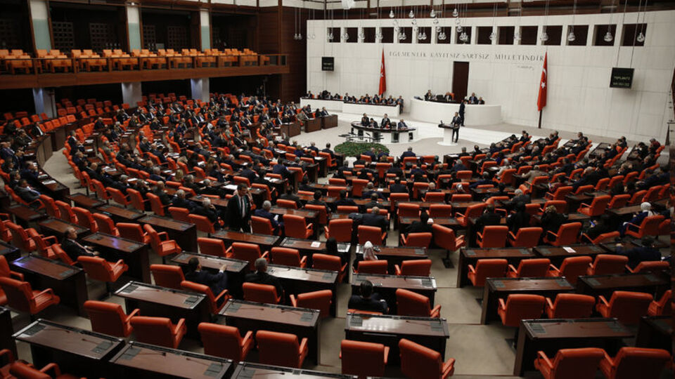 71 maddelik ekonomi paketi yasalaştı