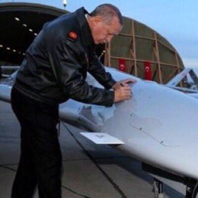 İHA'ların mimarı Selçuk Bayraktar'dan #10yearschallenge paylaşımı